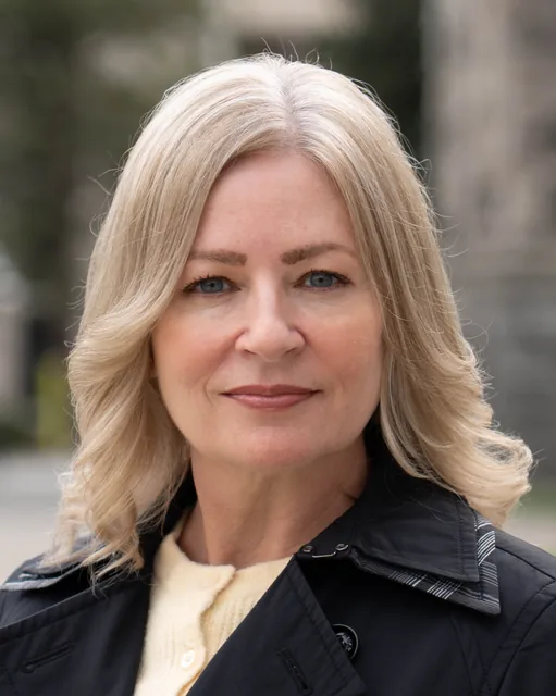 Tara Armstrong
